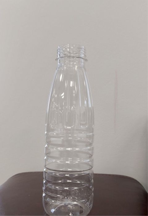 Продавам чаши и шишета за фреш, фрапе, от 500 мл и 300 мл