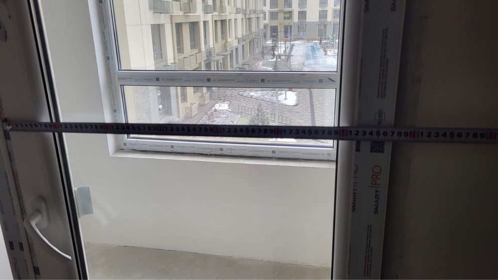 Балконное окно с дверью