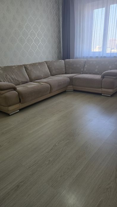 Продам угловой диван