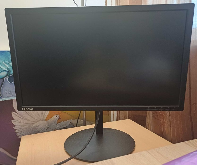 Lenovo Thinkvision Монитор -  с USB Хъб, Идеален за офиса и дома!