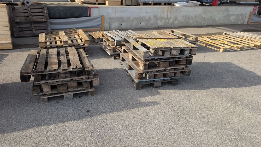 Палета и дървесина от индустриални опаковки