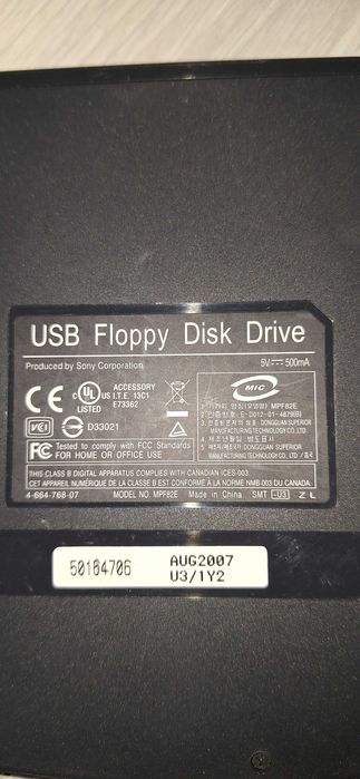 Unitate externa portabila discheta USB - Sony Floppy Disk 1,44 MB