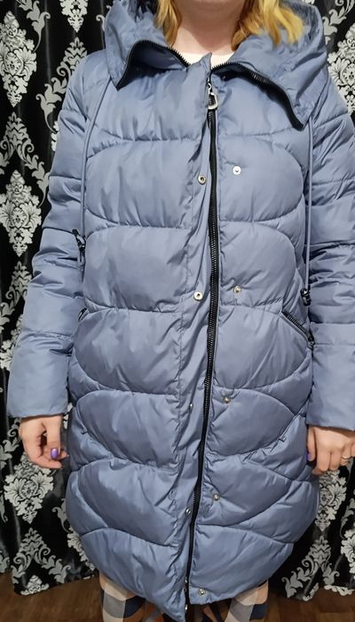 Продам женскую куртку