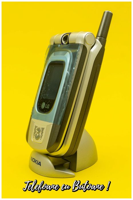 Telefon cu clapeta - LG U8180 Nou ( nu nokia motorola V3 samsung  )