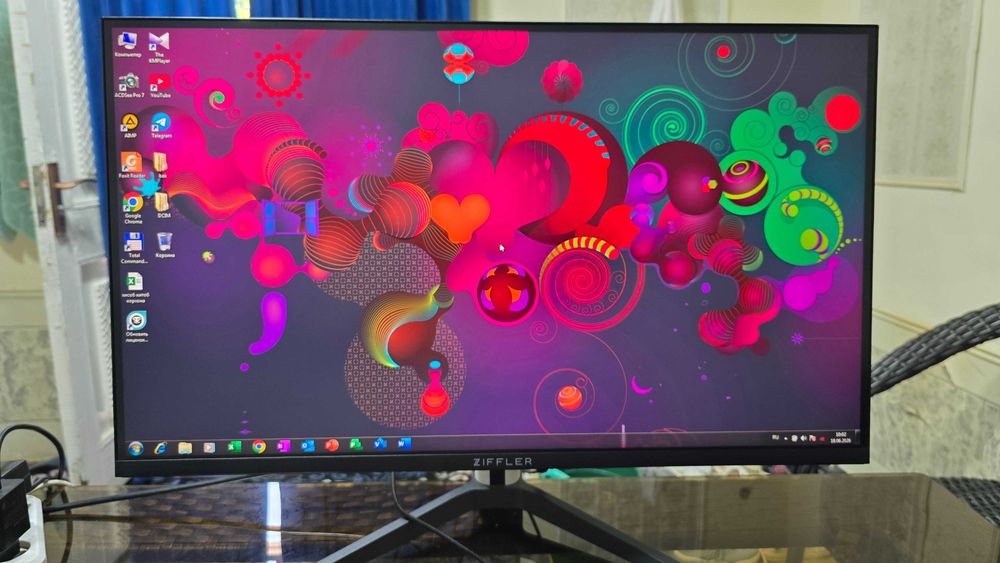 Monitor "ZIFFLER" 27 dyum 180 Mh