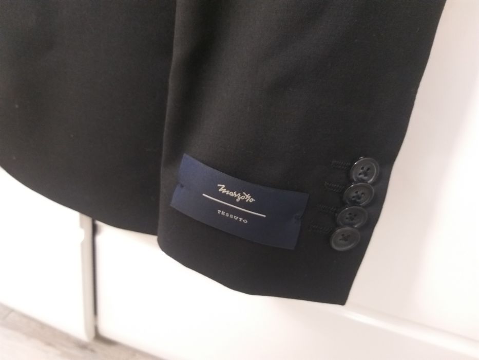 Sacou nou adolescenti/barbati