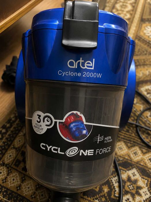 Продам Пылесос ARTEL VCC 0220