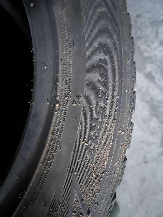 Резина 215/55/R17