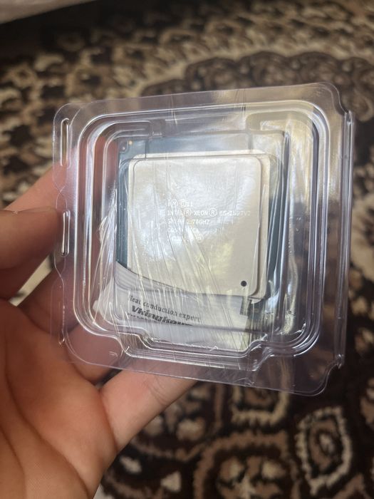 процессор Intel XEON E5-2697V2