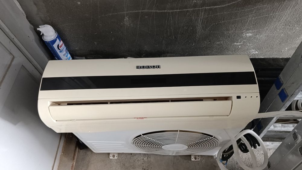 Кондиционер 12 сотилади