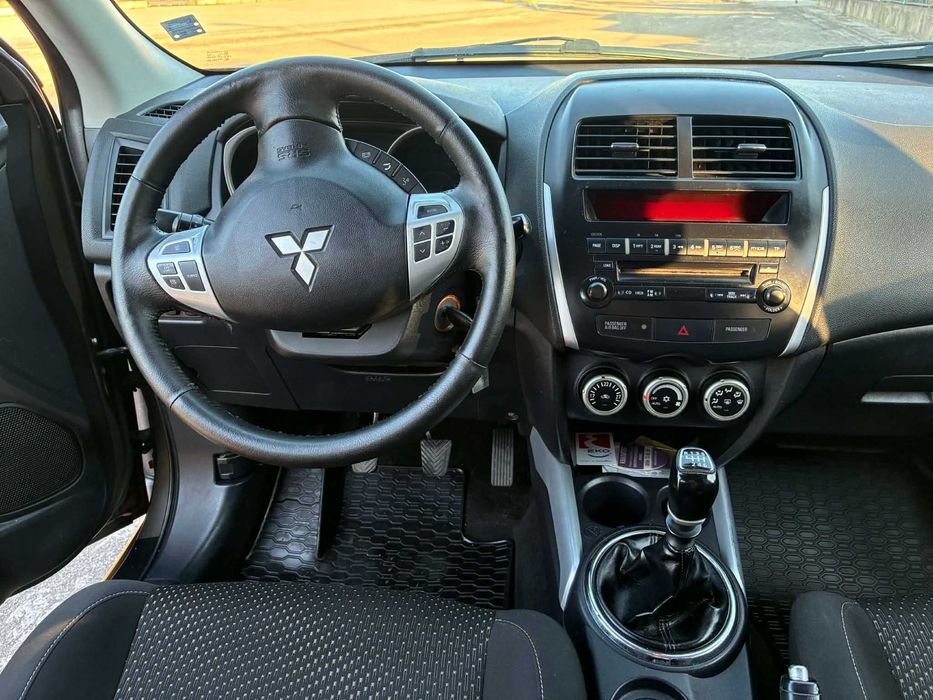 Джип Mitsubishi ASX