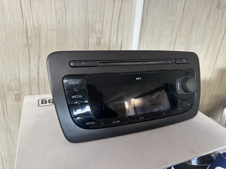 MP3 CD стерео за Сеат Ибиза след 2010г-
