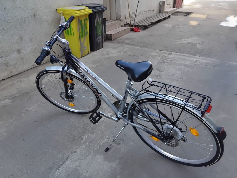 Vând bicicleta din aluminiu