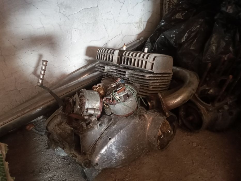 Продам мотоцикл и двигатель