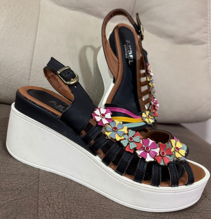 Дамски сандали, различни модели  37-38 номер