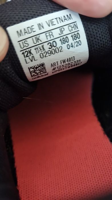 Кроссовки новые оригинал