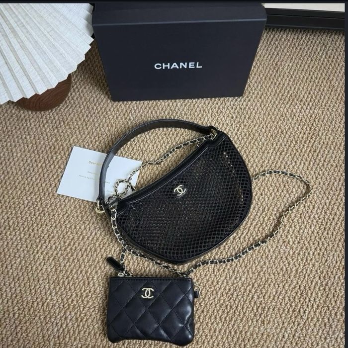Чанти на gucci , loius vuitton  и шанел с кутии