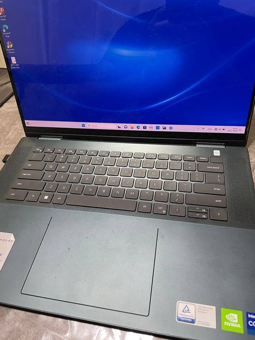 Dell inspiron 16  2-in-1