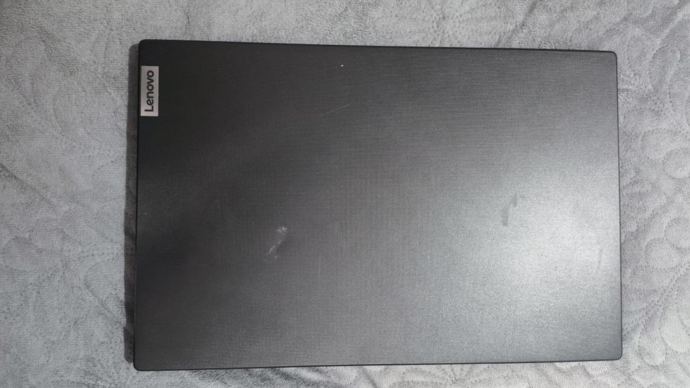 Lenovo V15 G3 IAP | i3 Gen 12 | 16GB RAM | SSD | Defect Backlight