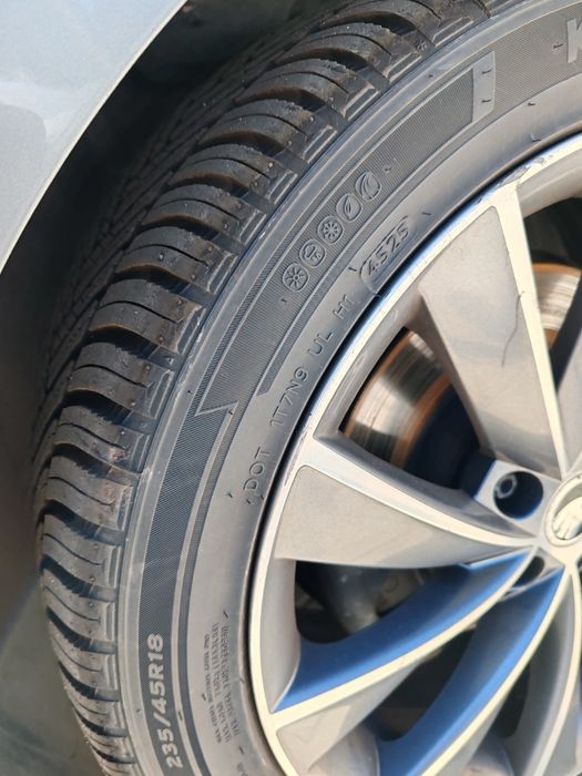 Skoda Superb Laurin&Klement Diesel 190 CP. Avariată