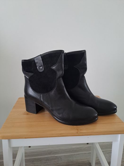 Кожени боти  40 EU.