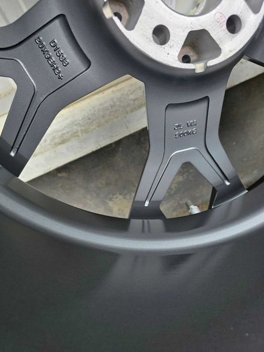 Roti noi de iarna runflat BMW X5 g05 X6 g06 R20 echipare Pirelli DOT2026