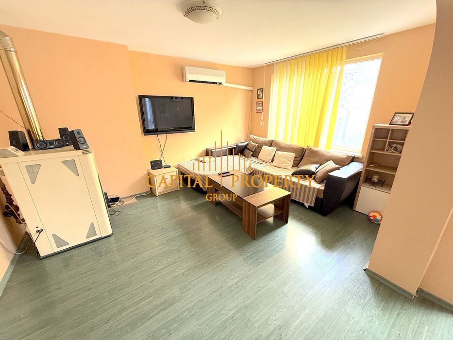 Многостаен в Варна-Цветен площ 150м2