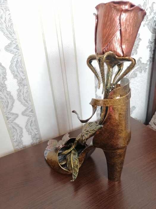 Идеальный подарок на века