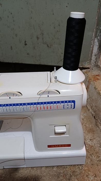 Vînd 2 mașină de cusutFIF una pentru pies