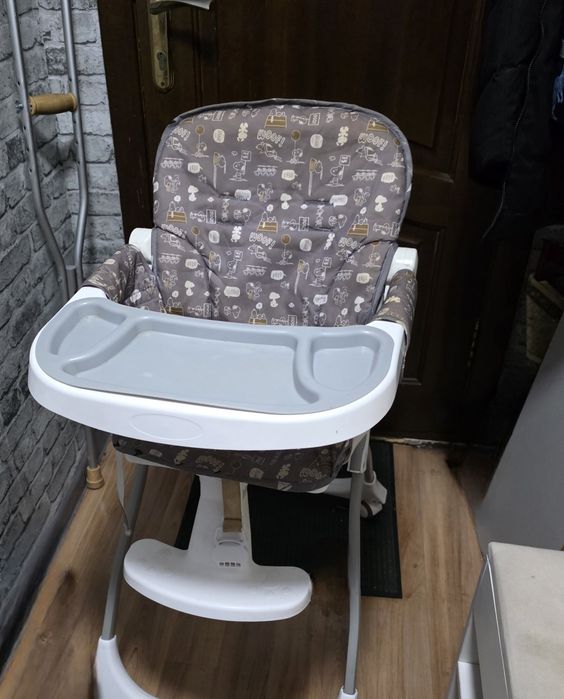 Продам стульчик дл кормления