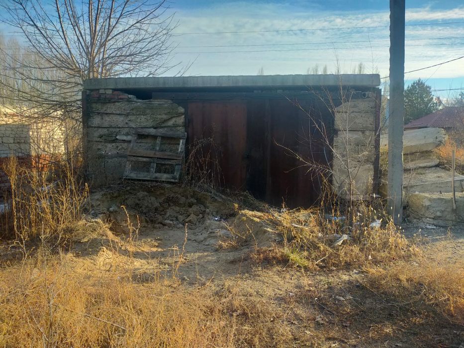 продаеться гараж