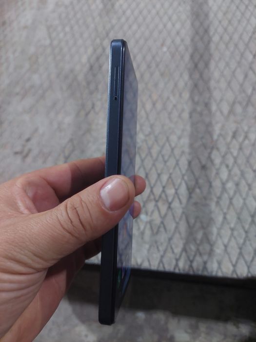 Tecno spark go 2024 sotiladi