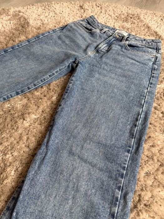 Дънки,нови без етикет