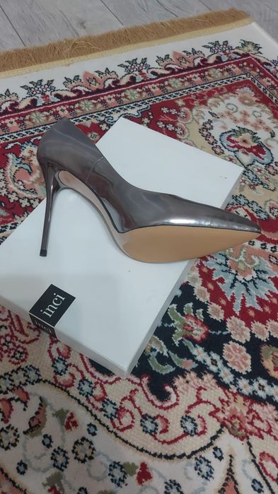 Кожаные новые Туфли INCI