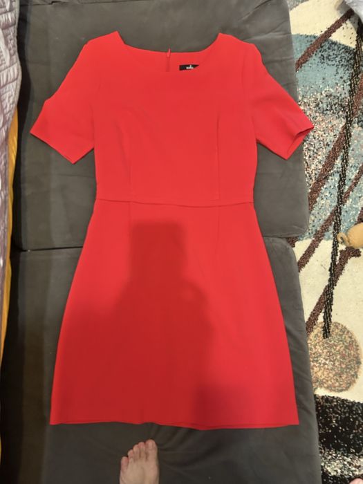 Продам платья 44-46 размеров