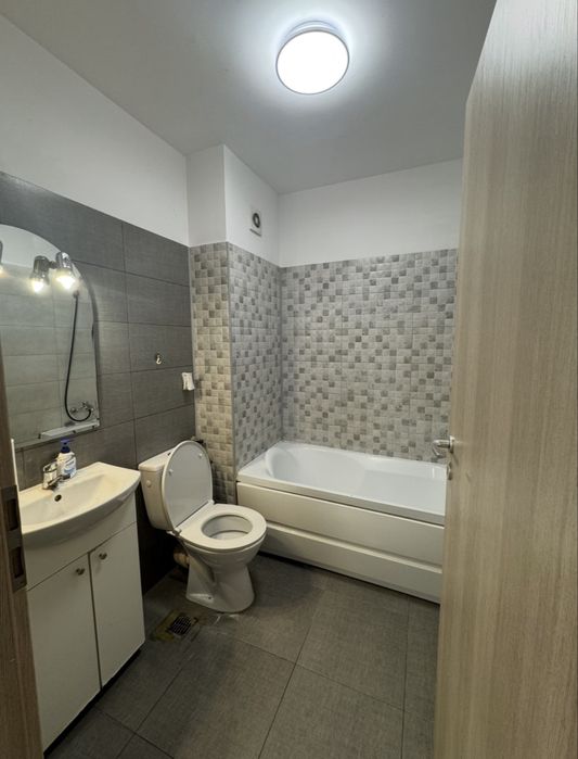 Apartament de inchiriat pe termen lung