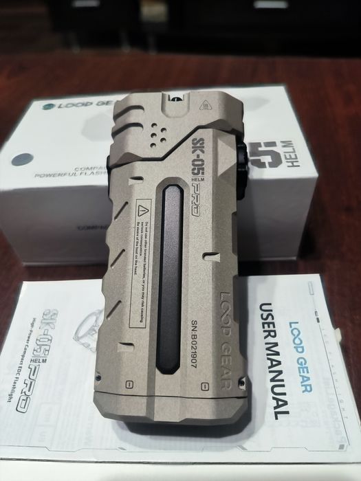 Отличный подарок. Фонарь Loop gear sk05 pro
