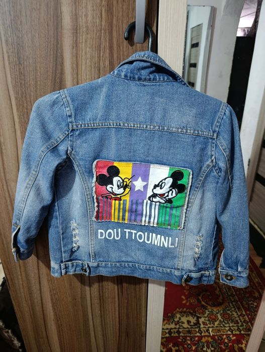 Продам детские вещи