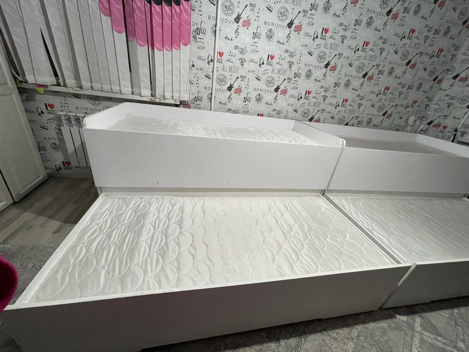 Кровать двухярусная