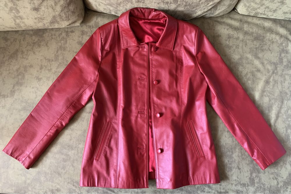 Дамско сако червено от естествена кожа