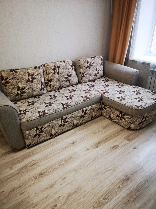 Продам Диван угловой