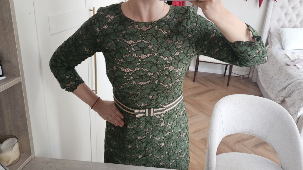 Като нова - дантелена рокля Hallhuber с коланче на кръста, размер М