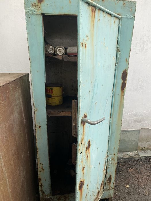 Сейф высота 155см