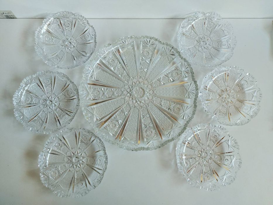 Соц Масивен КРИСТАЛЕН СЕРВИЗ ЗА Торта - НЕ Е Стъкло