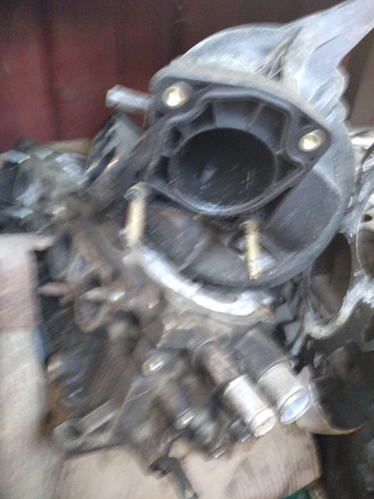 Продам двигатель Понтиак Вайб..