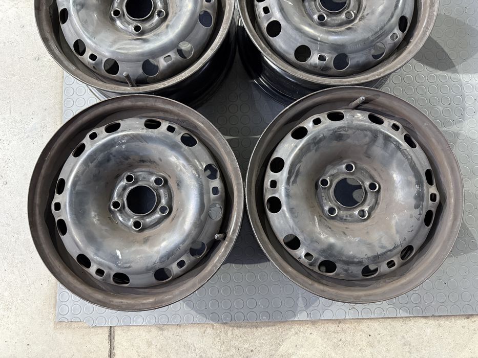 4бр. ОТЛИЧНИ 15” Железни Джанти 5х100 за -SKODA/VW/VAG- 6Jx15H2, ET43