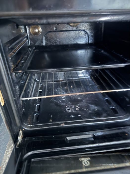 Газовая плита INDESIT