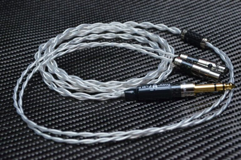 Silver widow 24 V2/audio cable/аудио кабел/музика/адаптер/усилвател