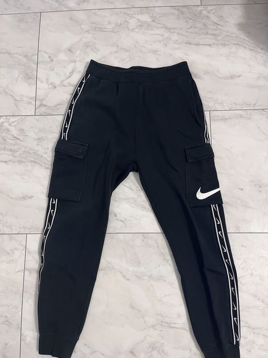 Pantaloni Nike Negri
