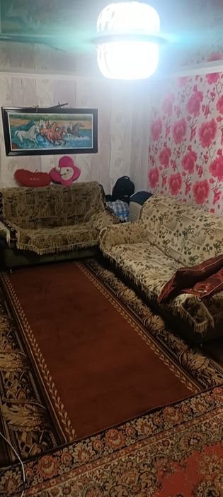 Продаётся Квартира 2х комнатная.